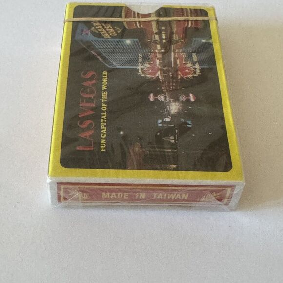 Las Vegas VTG Poker Size Playing Cards SEALED Deck Collectible Gambling Games - Picture 6 of 10
